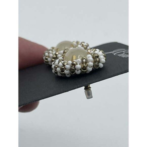 J. Crew Seed Bead Oval Stud Earrings New - Picture 4 of 6